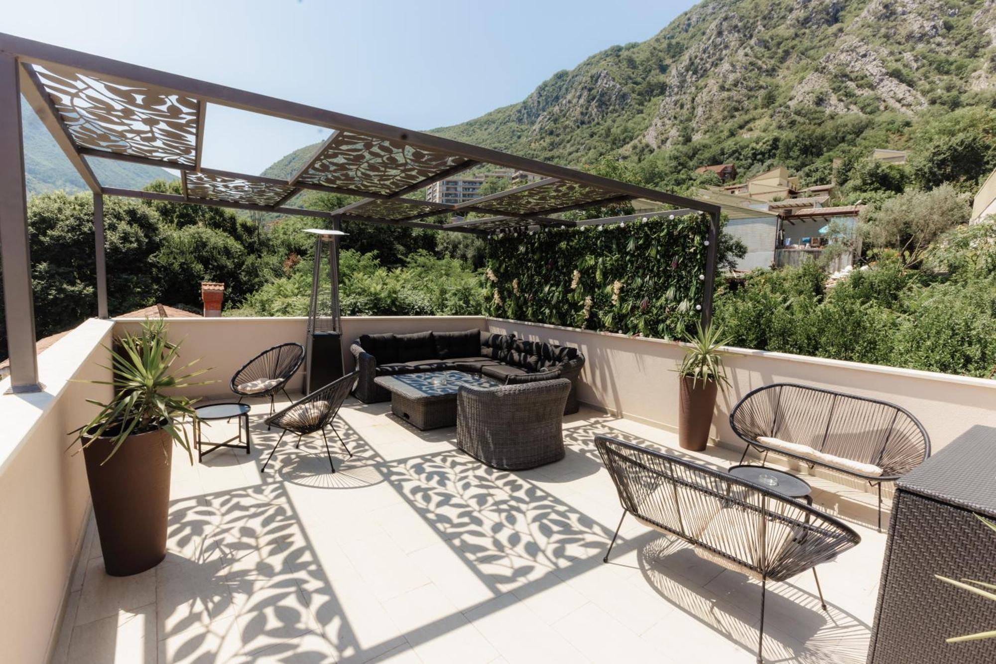 Marea Deluxe Apartments Kotor Exterior photo