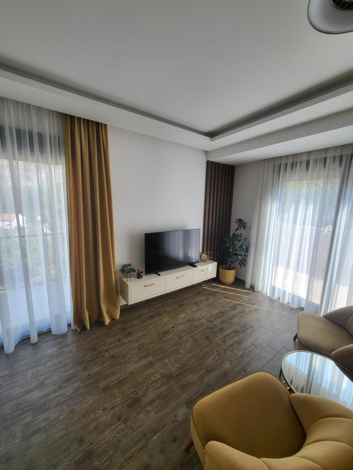 Marea Deluxe Apartments Kotor Exterior photo